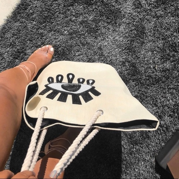 Nude & Clear Stilettos 👠 ONLY 2 PAIRS LEFT - Picture 3 of 3